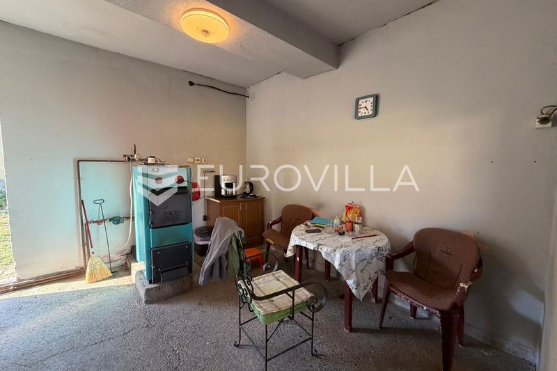 Satnica Dakovacka - İyi Bakımlı 3 Yatak Odalı Tek Katlı Ev - 4