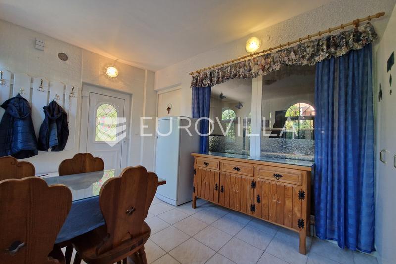 Zadar, Vir, casa unifamiliar con gran potencial - 5