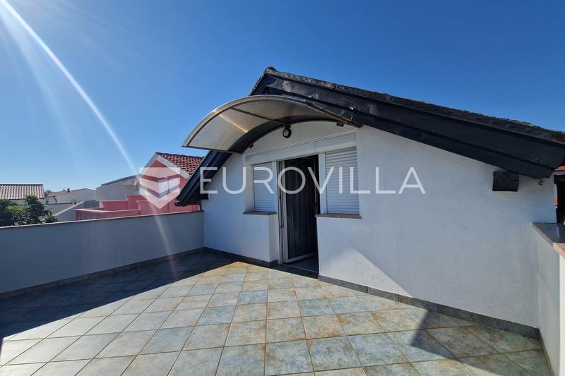 Zadar, Vir, casa unifamiliar con gran potencial - 41