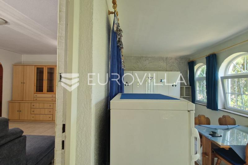 Zadar, Vir, vrijstaand huis met veel potentieel - 9