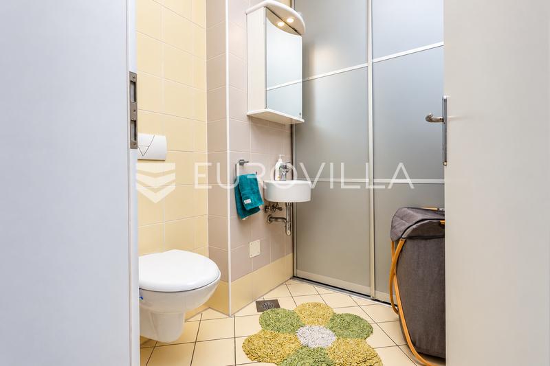 Rijeka, Martinkovac, prekrasan trosoban stan 95 m², pogled na more - 15