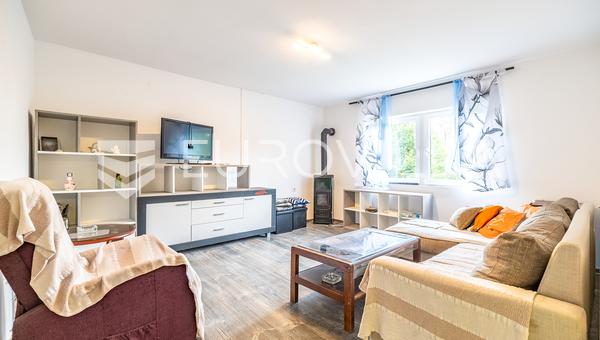 Zagreb County, Kravarsko, Einfamilienhaus 115 m² auf einem 390 m² Grundstück