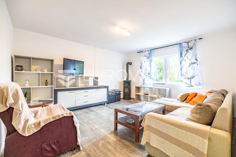 Zagreb Amt, Kravarsko, enfamiliehus 115 m² på en 390 m² grund - 1