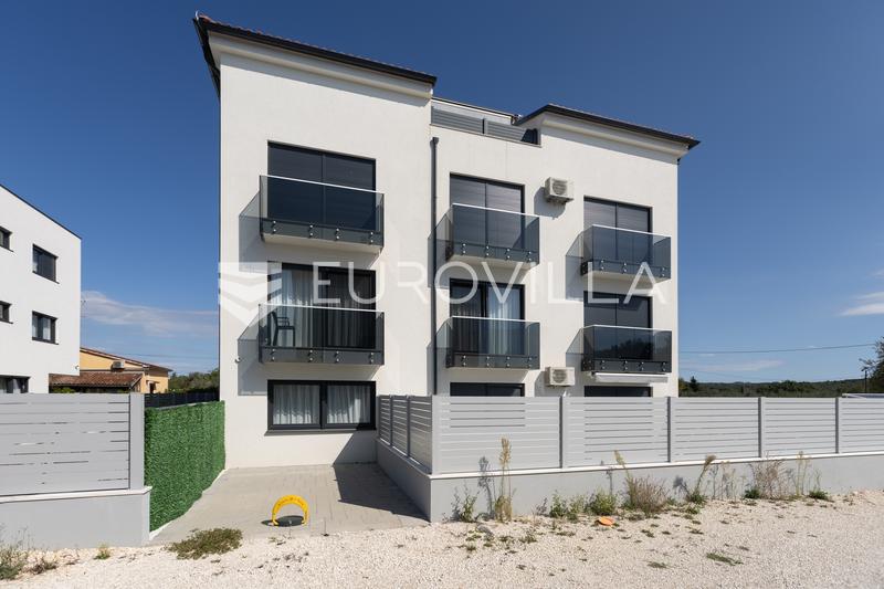 Istrien, Raum Rovinj - moderne Neubauwohnung mit Pool und privatem Garten, 500 m vom Meer entfernt - 19