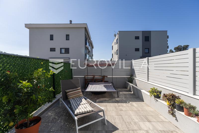 Istrien, Raum Rovinj - moderne Neubauwohnung mit Pool und privatem Garten, 500 m vom Meer entfernt - 16