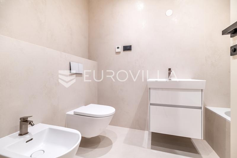 Langov Trg, luksuzna novogradnja, poslovni prostor, stan 90 m², garažno parkirno mjesto, spremište - 11