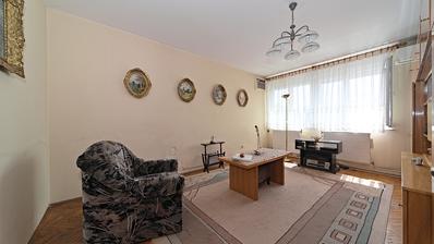 Osijek, Gornji grad, prodaje se trosoban stan površine 71 m²