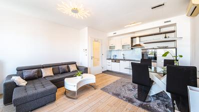Zagreb, Knezija, moderno apartamento de un dormitorio con vistas abiertas, superficie útil neta 52 m²