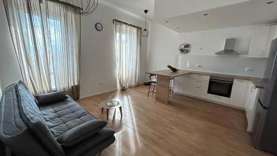 Rijeka, Banderovo, adaptirean i novonamješten stan 51, 52 m²