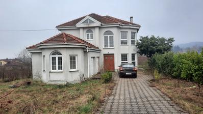 Samobor, Bregana, obiteljska kuća 200 m²