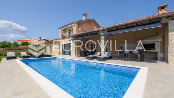 Istria, Kanfanar, casa moderna con apartamento independiente para alquiler de larga duración