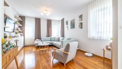 Загреб, Дотрщина - Красивая 5-комнатная квартира, 146 м², с садом 580 м² и гаражом