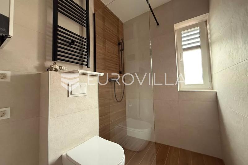 Čepin - one-bedroom apartment with a balcony and parking space, 39 m² - 2