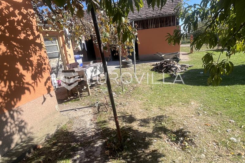Bicko Selo - Dům s Dalším Pozemkem, Celková Plocha 5 726 m² - 12