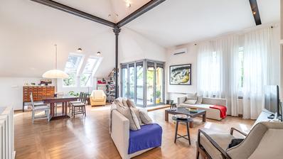 Zágráb, Pantovcak, Bulatova, gyönyörű két hálószobás penthouse kilátással a városra és a zöldre