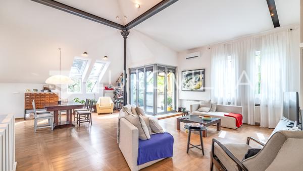 Zagreb, Pantovčak, Bulatova, prekrasan trosoban penthouse s pogledom na grad i zelenilo