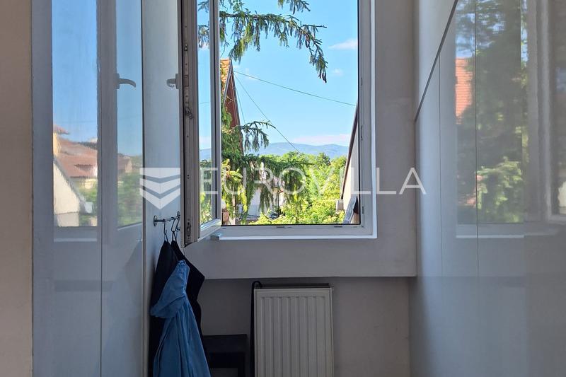 Zagreb, Pantovčak, Bulatova, wunderschönes Penthouse mit zwei Schlafzimmern und Blick auf die Stadt und viel Grün - 17