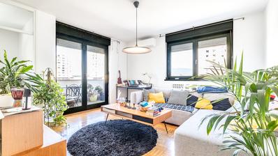 Záhreb, Dubrava, krásny trojizbový byt s balkónom, 68 m²