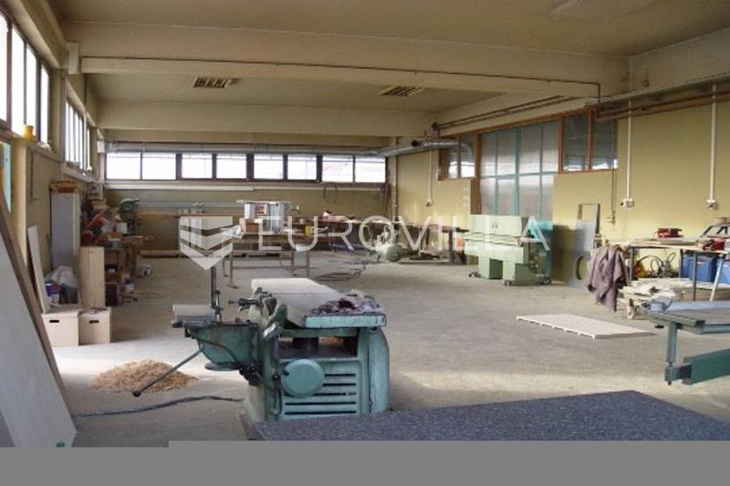 Zagreb, Dubrava, višenamjenska poslovna zgrada 1623 m² na parceli 2036 m² - 10