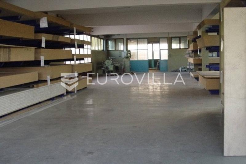 Zagreb, Dubrava, višenamjenska poslovna zgrada 1623 m² na parceli 2036 m² - 6