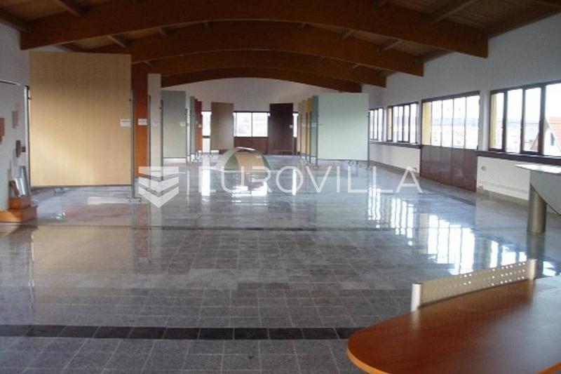 Zagreb, Dubrava, višenamjenska poslovna zgrada 1623 m² na parceli 2036 m² - 7
