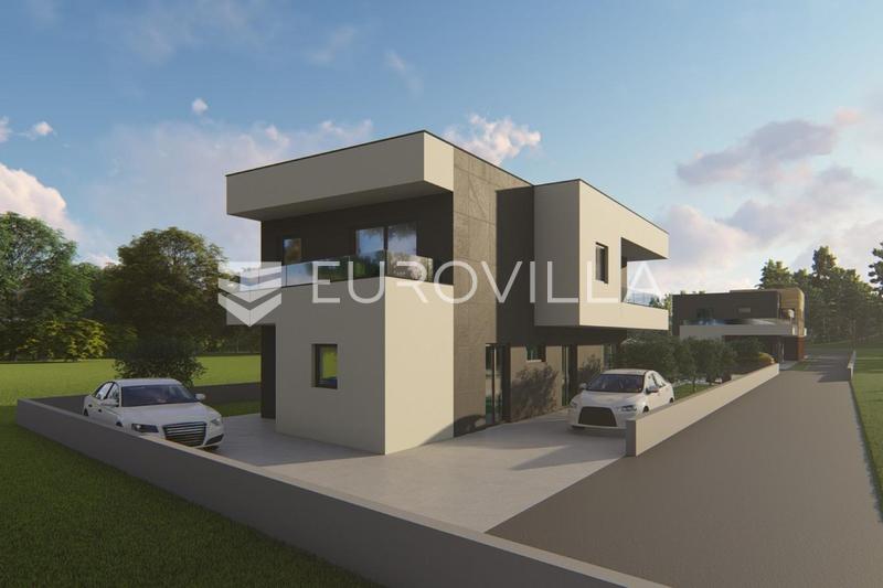 Pula, Fažana - Grundstück mit Baugenehmigung für ein Haus mit Swimmingpool, Baubeginn - 12