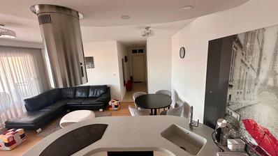 Split, Žnjan, ekskluzivan penthouse s prostranom terasom i lijepim pogledom na more