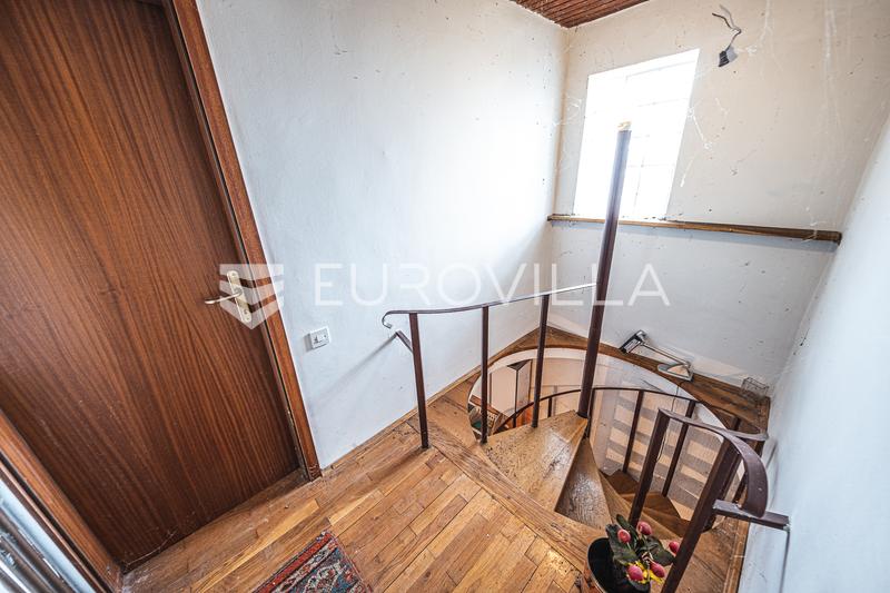Zagreb, Gračani, Lipovčica - 870 m² mark med 2 lagliga byggnader - 18