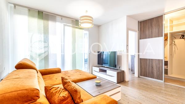 Novi Zagreb, Otok, lijepi dvosobni stan s garažom, 65 m² neto površine