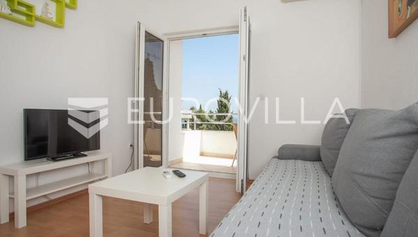Trogir, Seget Vranjic, dvosoban apartman za dugoročan najam