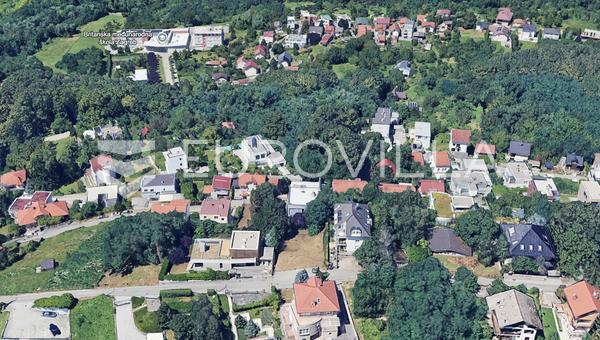 Zagreb, Sestine, Baugrundstück 2090 m² für den Bau von 2 Gebäuden