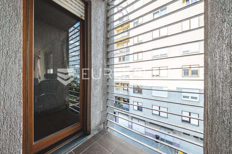 Srednjaci, smuk etværelses lejlighed på 32 m² - 7