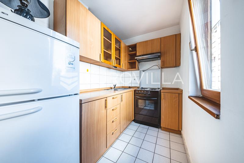 Srednjaci, smuk etværelses lejlighed på 32 m² - 4