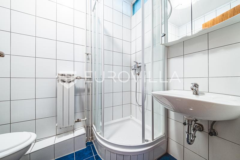 Srednjaci, smuk etværelses lejlighed på 32 m² - 6