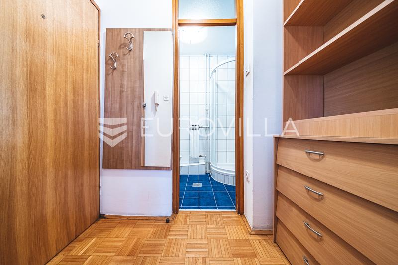 Srednjaci, smuk etværelses lejlighed på 32 m² - 5
