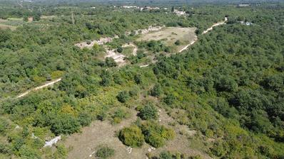 Parenzo, Perci - ampio terreno in posizione isolata