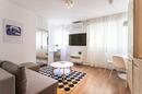 Split, Bol, stúdióapartman kiadó hosszú távra, 25 m². - 1