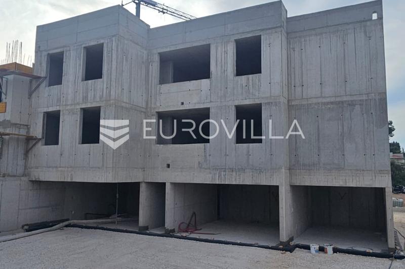 Ciovo - Slatine, 59,25 m² Wohnung im ersten Stock, 50 m vom Meer entfernt mit Parkplatz - 5