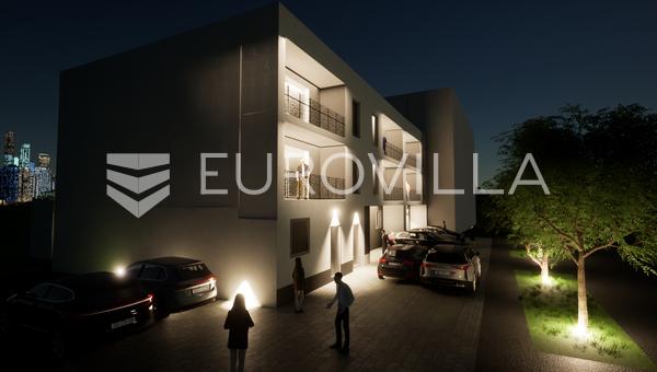 Osijek, Zeleno polje, terreno edificable con proyecto, 1392 m2