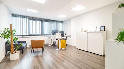 Lucko, espace commercial de bureaux et d'entrepôts de 978 m² au sein d'un bâtiment commercial