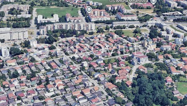 Загреб, Ретковец, участок под застройку 336 м², с домом