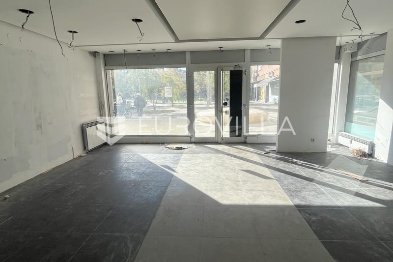 Slavonski Brod, Centro Atractivo espacio comercial de 75 m² en alquiler en Cipelic - 6