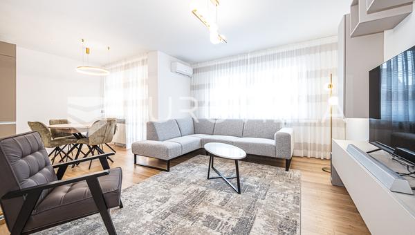 Zagreb, Trešnjevka, Kranjčevićeva Gade - Smukt renoveret fireværelses lejlighed, 94 m²