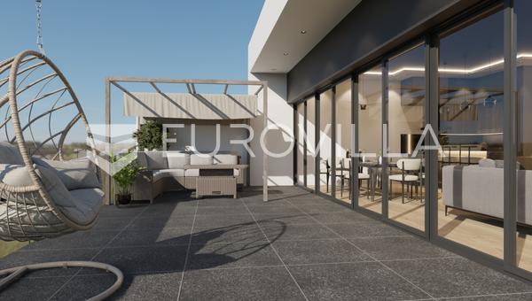 Varaždín, centrum města - rodinný penthouse v novostavbě, 142,90 m²