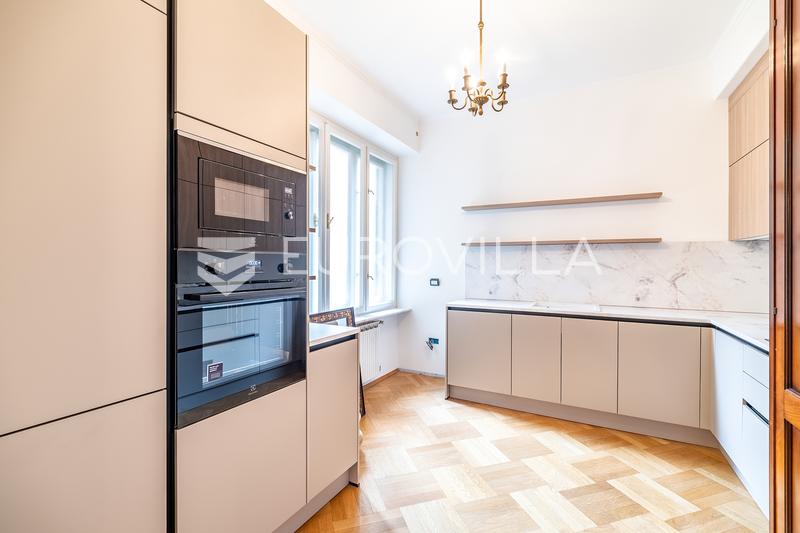 Záhřeb, Martičeva, zařízený dvoupokojový byt, celková plocha 96,29 m² - 4