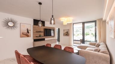 Dubrovnik, apartment with two bedrooms and parking space, rent
