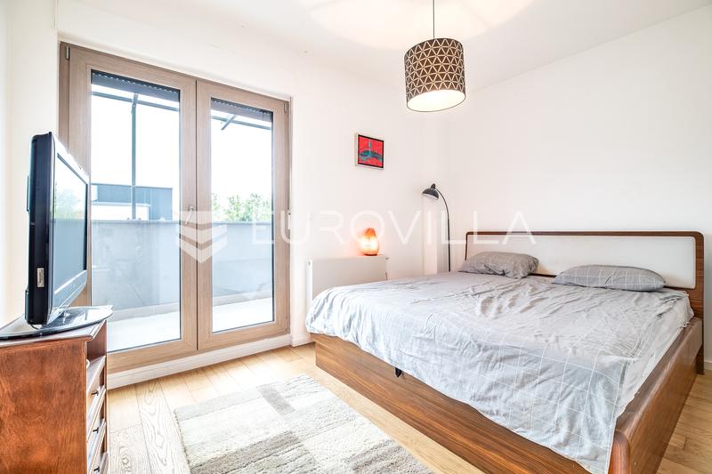 Zagreb, Jarun - Attraktives Vierzimmer-Penthouse mit drei großen Terrassen, Garage und Parkplatz - 4