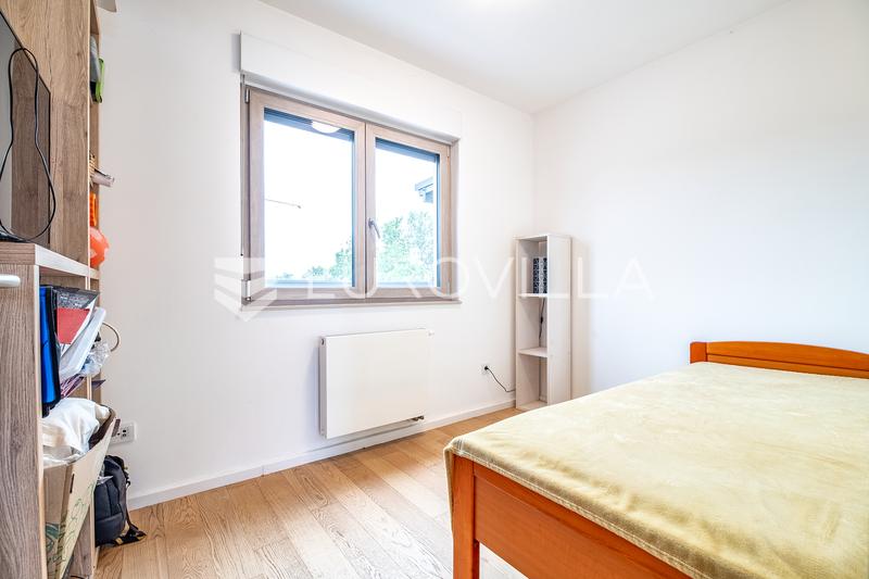 Zagreb, Jarun - Attraktives Vierzimmer-Penthouse mit drei großen Terrassen, Garage und Parkplatz - 6