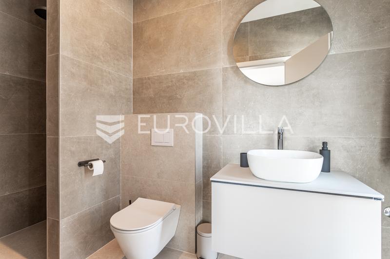 Brodarica, modern villa úszómedencével, 283,62 m² - 29