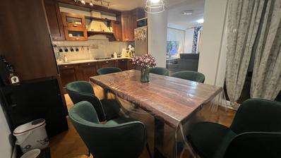 Krk, Krk Şehri, 83,95 m², mükemmel konumda, tüm olanaklara yakın, üç yatak odalı daire